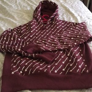 Burgundy champion detail sweater (thick)